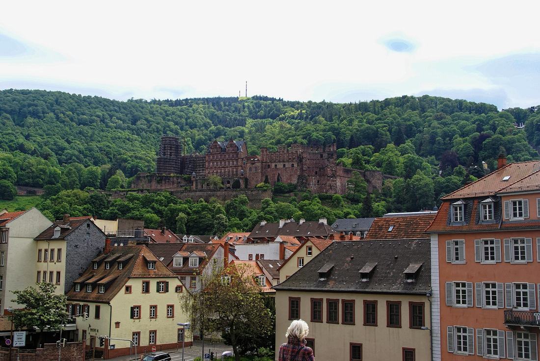 Karl-Theodor-Brücke mit Blick auf Schloss Heidelberg
